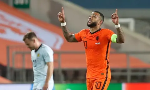 Barca cài điều khoản trói chân Memphis Depay