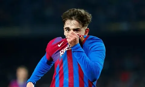 Barca chưa thể gia hạn với Gavi vì Real Madrid