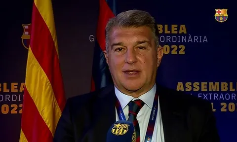 Barca có động thái nhận về 267 triệu
