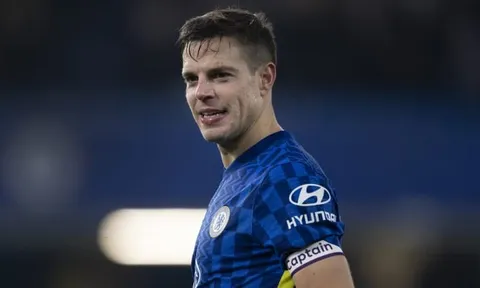 Barca đề nghị hợp đồng 3 năm với hậu vệ chất lượng của Premier League