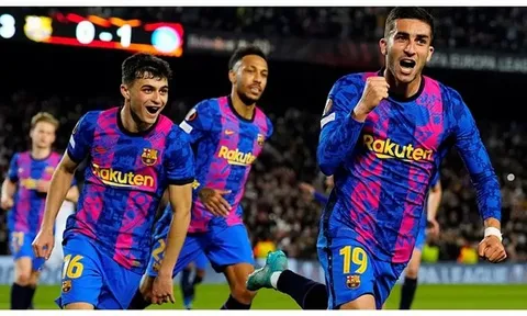 Barca đối diện bài toán nhức nhối trước trận gặp Napoli