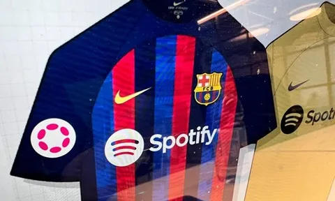 Barca nhận doping tiền với 2 bản hợp đồng cực chất