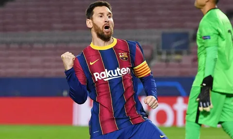 Barca yêu cầu 4 cái tên phải giảm lương để giữ chân Messi
