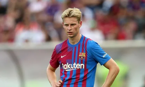 Barca yêu cầu M.U trao đổi 1 ngôi sao trong thương vụ De Jong