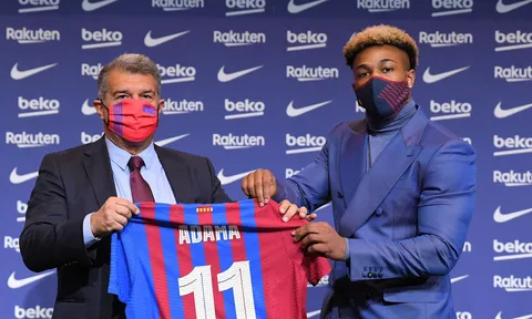 Barcelona gặp khó trong thương vụ mua đứt Adama Traore