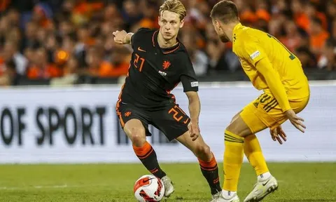 Barca chuẩn bị sẵn video chia tay De Jong