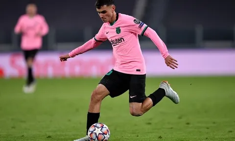 Tăng 4kg, 'thảm họa' Barca bị đàn em tại sân Camp Nou chiếm suất