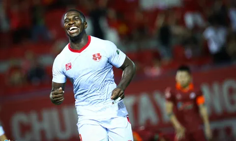Bất bại 8 trận, Hải Phòng áp sát đỉnh bảng V.League