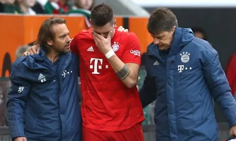 'Trung vệ thép' chấn thương dài hạn, 'Sếp lớn' Bayern khẳng định 1 điều chắc nịch