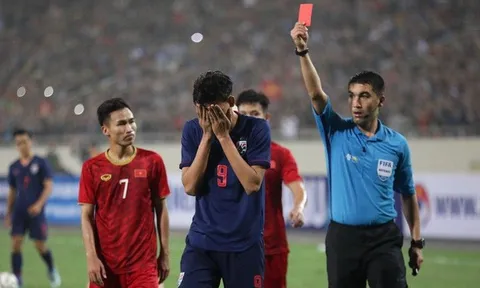NÓNG: Kháng cáo thành công, kẻ đánh nguội Đình Trọng được xoá án treo giò 2 trận