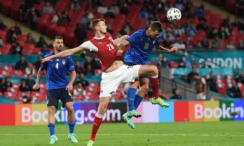 Bế tắc vụ Haaland, Chelsea đưa tiền đạo cao 2 mét vào tầm ngắm
