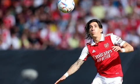 Barca muốn giải cứu "người thừa" của Arteta