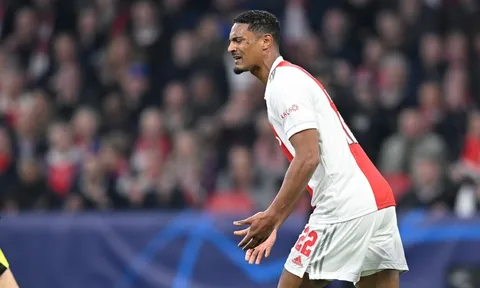 Benfica vào tứ kết Champions League