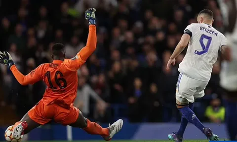 McManaman: "Chelsea không bình thường khi có quá nhiều lỗi"