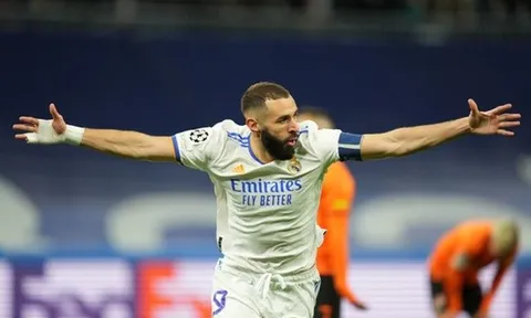 Benzema bị ngó lơ, người đại diện ngay lập tức tấn công FIFA