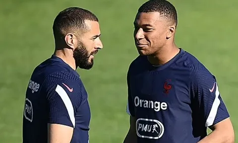 Benzema giúp Real "bôi trơn" thương vụ Mbappe