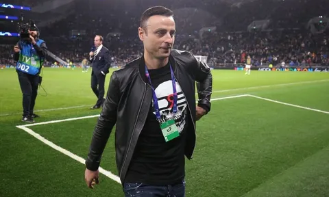 Berbatov: "Hãy hy vọng cậu ấy có thể hồi sinh sự nghiệp ở Old Trafford"