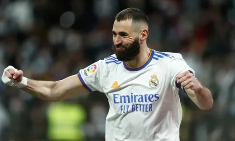 Bernabeu trở thành sàn diễn của người Pháp