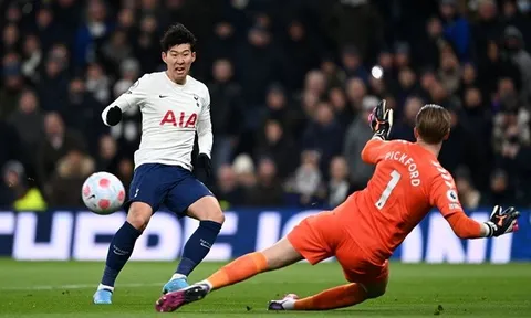 Đội hình đỉnh nhất Premier League mùa này: Liverpool góp 5 cái tên