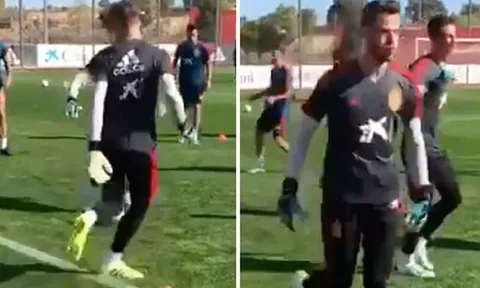 Bị cướp vị trí, De Gea "sỉ nhục" Kepa rồi cười đắc chí