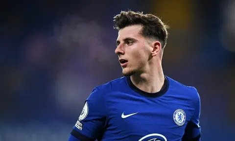 Bị Mount cà khịa, Kroos đăng đàn đáp trả
