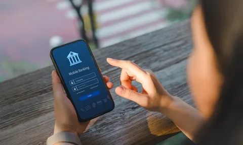 Bị truy nã vì không trả 495 triệu đồng chuyển khoản nhầm: Vụ việc gây xôn xao dư luận