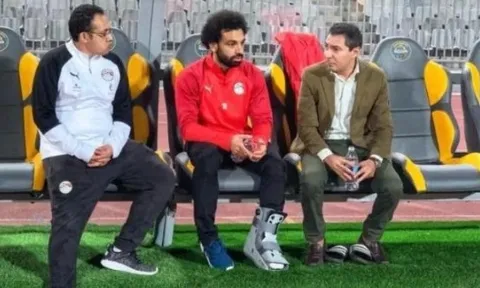 Bó cả chân, tuyển Ai Cập vẫn buộc Salah phải ra sân?