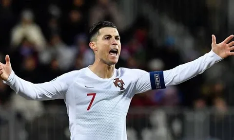 Bồ Đào Nha vượt qua vòng loại, Ronaldo vẫn không hài lòng vì điều này