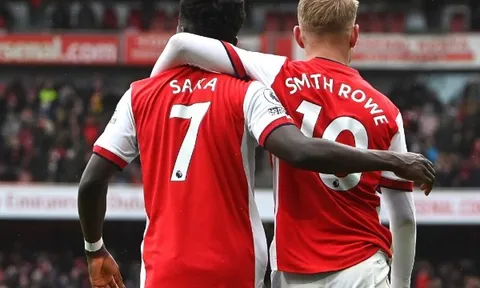 Bộ đôi Arsenal tái hiện hình ảnh của Rooney - Ronaldo