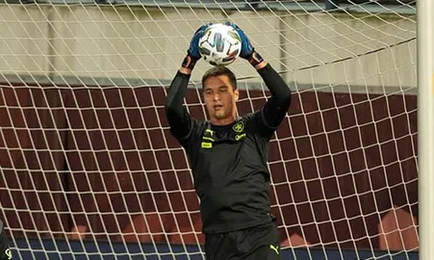 Bỏ lại giấc mơ ĐT Việt Nam, Filip Nguyễn sáng cửa bắt chính ở Nations League