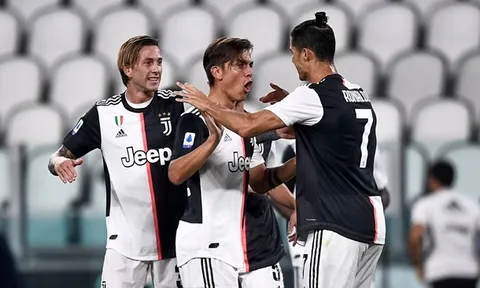 Bỏ lỡ chiếc phao cuối cùng, "bạn thân của Ronaldo" sắp bị đẩy ra đường