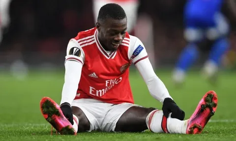 'Bom tấn' phá vỡ im lặng, công khai bực bội tại Arsenal
