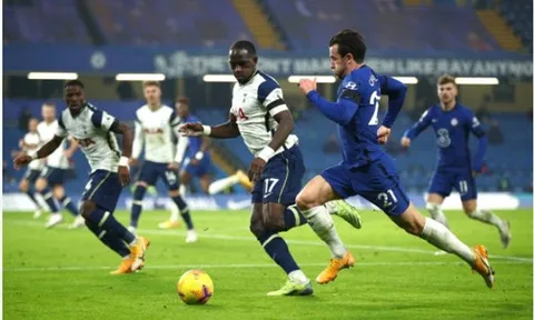 Bóp nghẹt khoảng trống, Mourinho bất phân thắng bại với Lampard