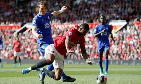 'Hút máu' Leicester đến cùng, Man Utd đọ Man City thâu tóm hàng hot