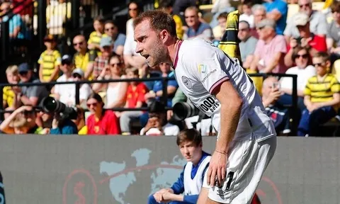 Eriksen kiến tạo giúp Brentford thắng ở phút 90+5