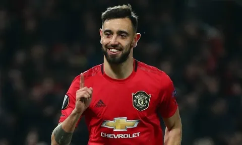 Man Utd phòng ngự tệ khiến Bruno Fernandes phải lên tiếng