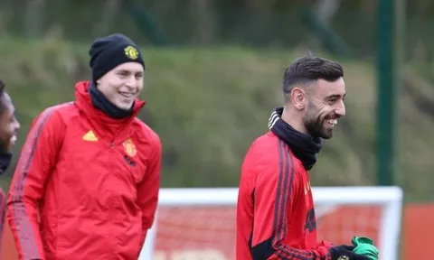 Man Utd đã trả 52 triệu bảng cho bản HĐ mùa Đông 2020