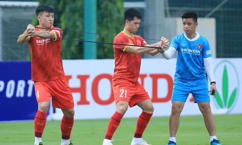 Bùi Tiến Dũng gặp chấn thương và 4 phương án thay thế của thầy Park