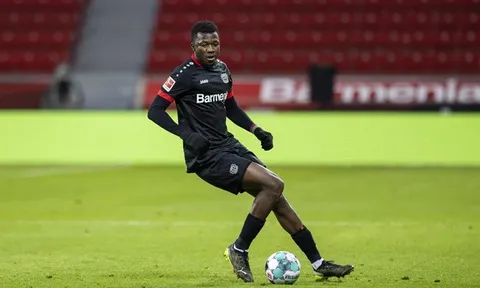 Arsenal nếm trái đắng vụ Edmond Tapsoba