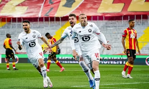 Đỉnh hơn Neymar gấp bội, 'trọng pháo' 35 tuổi khiến PSG lo lắng tột độ