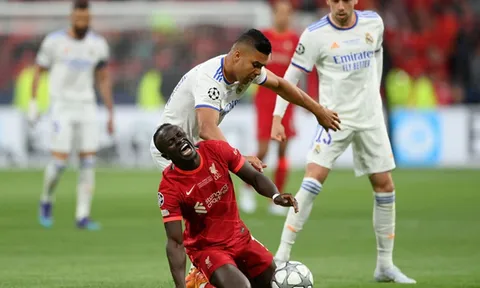 Casemiro phá hỏng kế hoạch của Liverpool