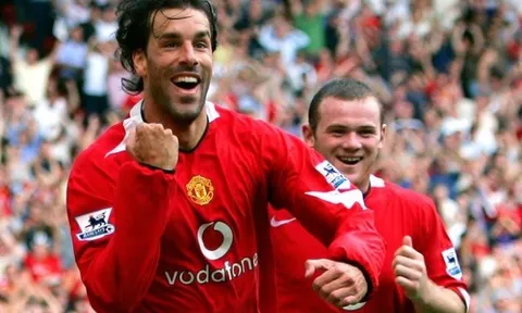 Các hậu vệ PL hãy cẩn thận: Man Utd đang có Nistelrooy mới trong đội hình