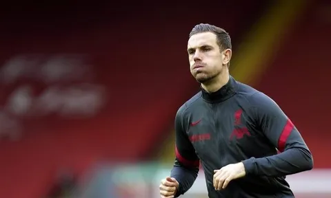 Campbell khuyên Arsenal chiêu mộ ngôi sao Liverpool