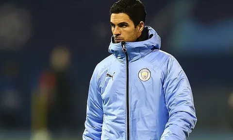 Cánh tay mặt của Guardiola ra điều kiện để "cứu" Arsenal