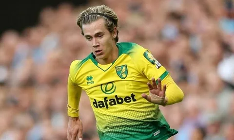 Vì sao phải tranh Sancho khi có người đó trước mặt Man Utd và Chelsea?