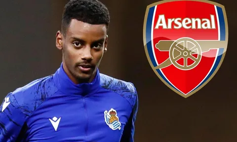 Cập nhật thương vụ Isak - Arsenal: Phí giải phóng khủng; Cú hích Aubameyang