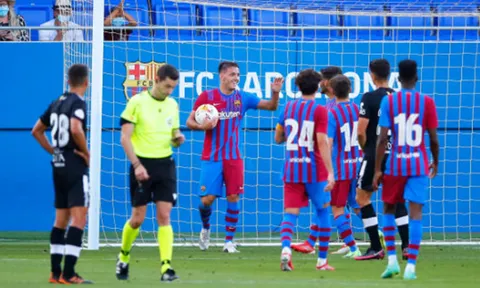 Cầu thủ dự bị lập hat-trick, Barca nhấn chìm đối thủ