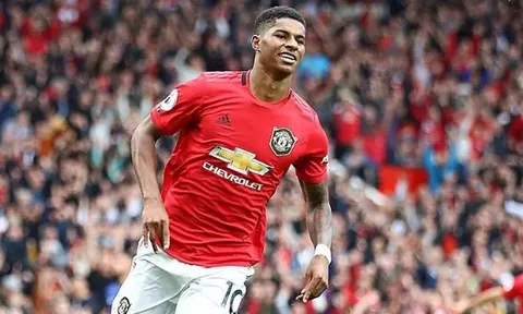 Solskjaer: "Cậu ấy chạy nước rút 45m để đuổi theo bóng"