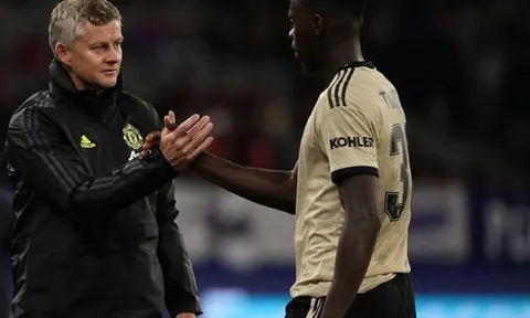 Xác nhận: Ký xong thỏa thuận, Man Utd chia tay cái tên đầu tiên