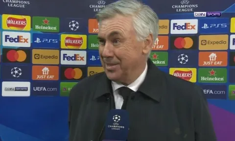 HLV Ancelotti nói sau trận Man City 4-3 Real: "Cậu ta là ai?"